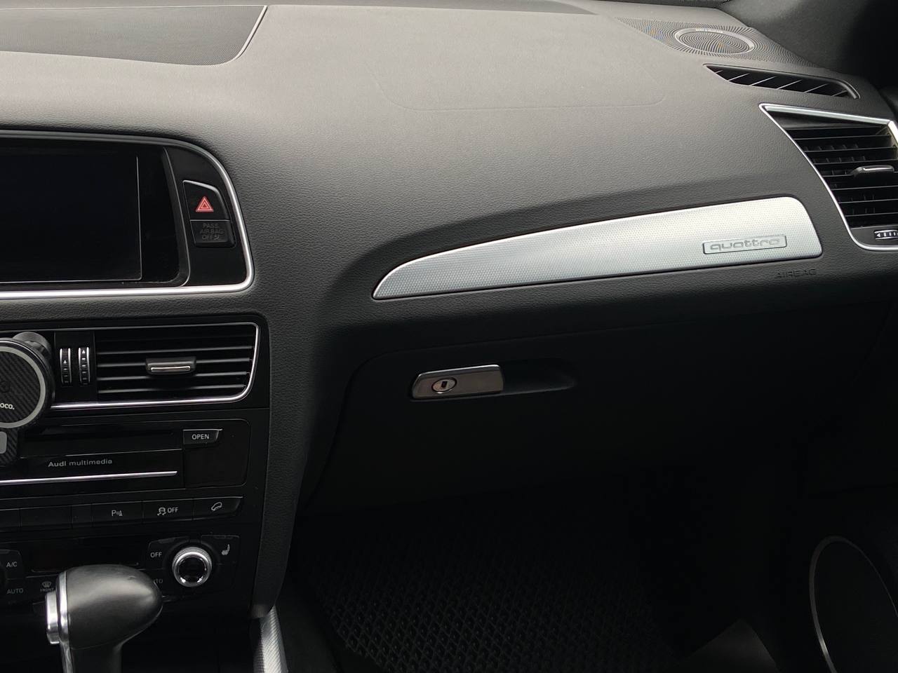 Audi-5