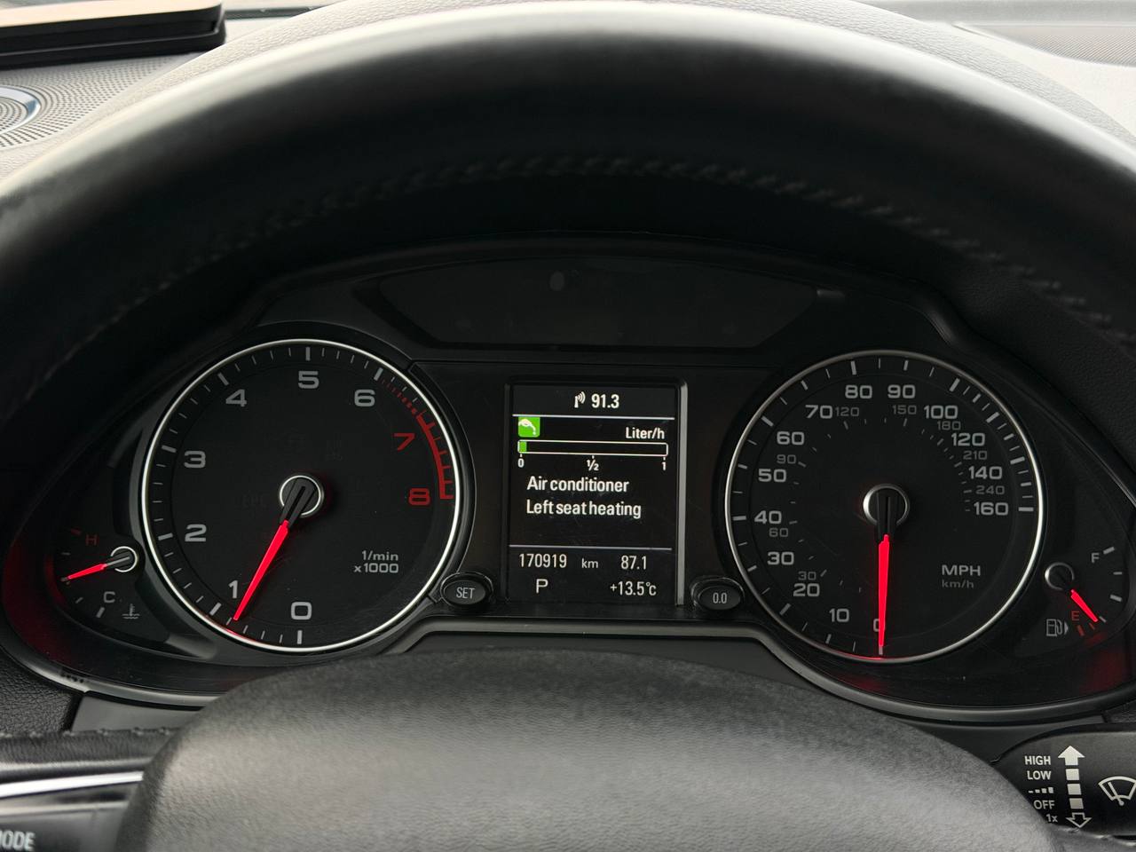 Audi-23