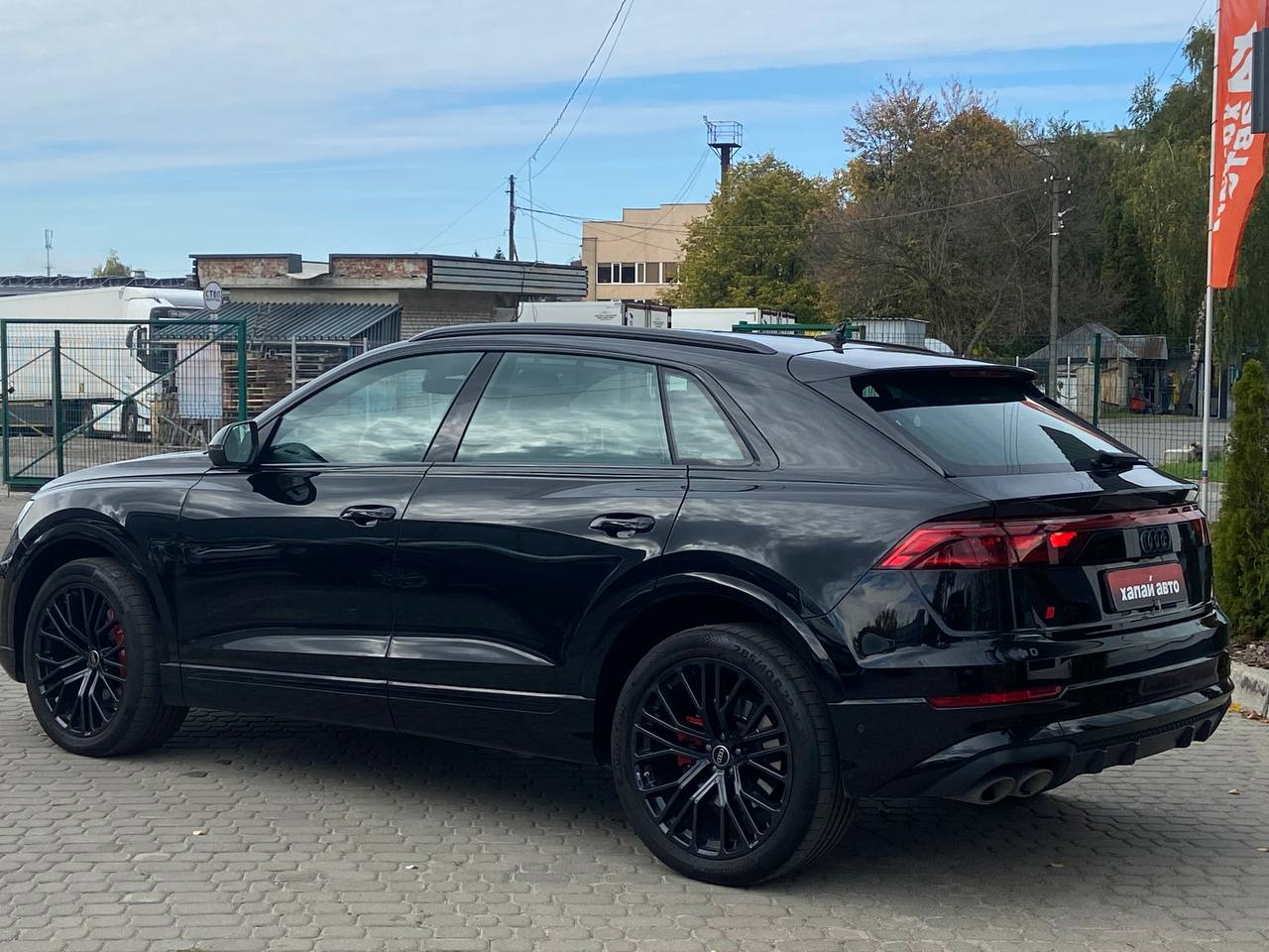 Audi-2