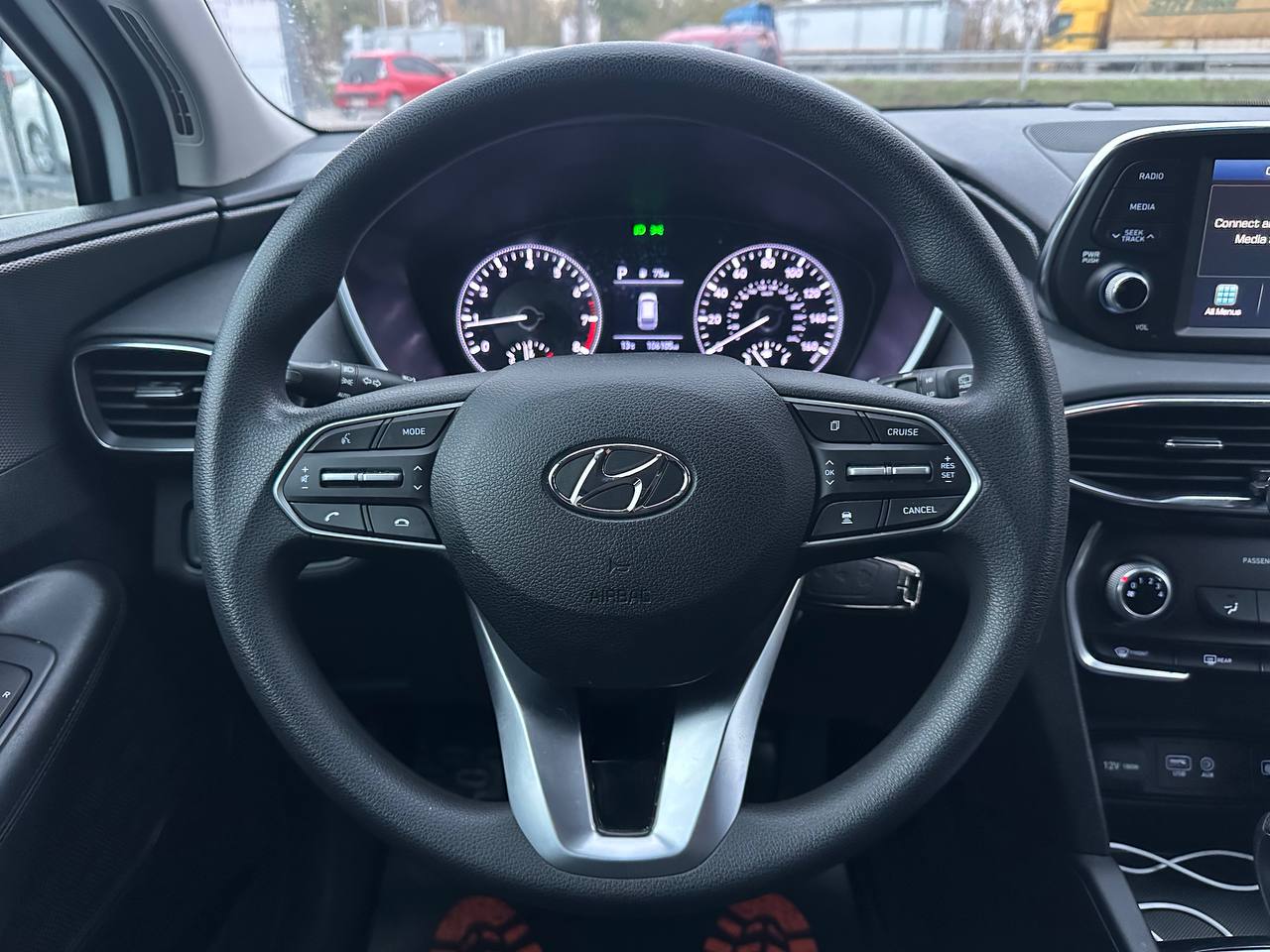 Hyundai-12