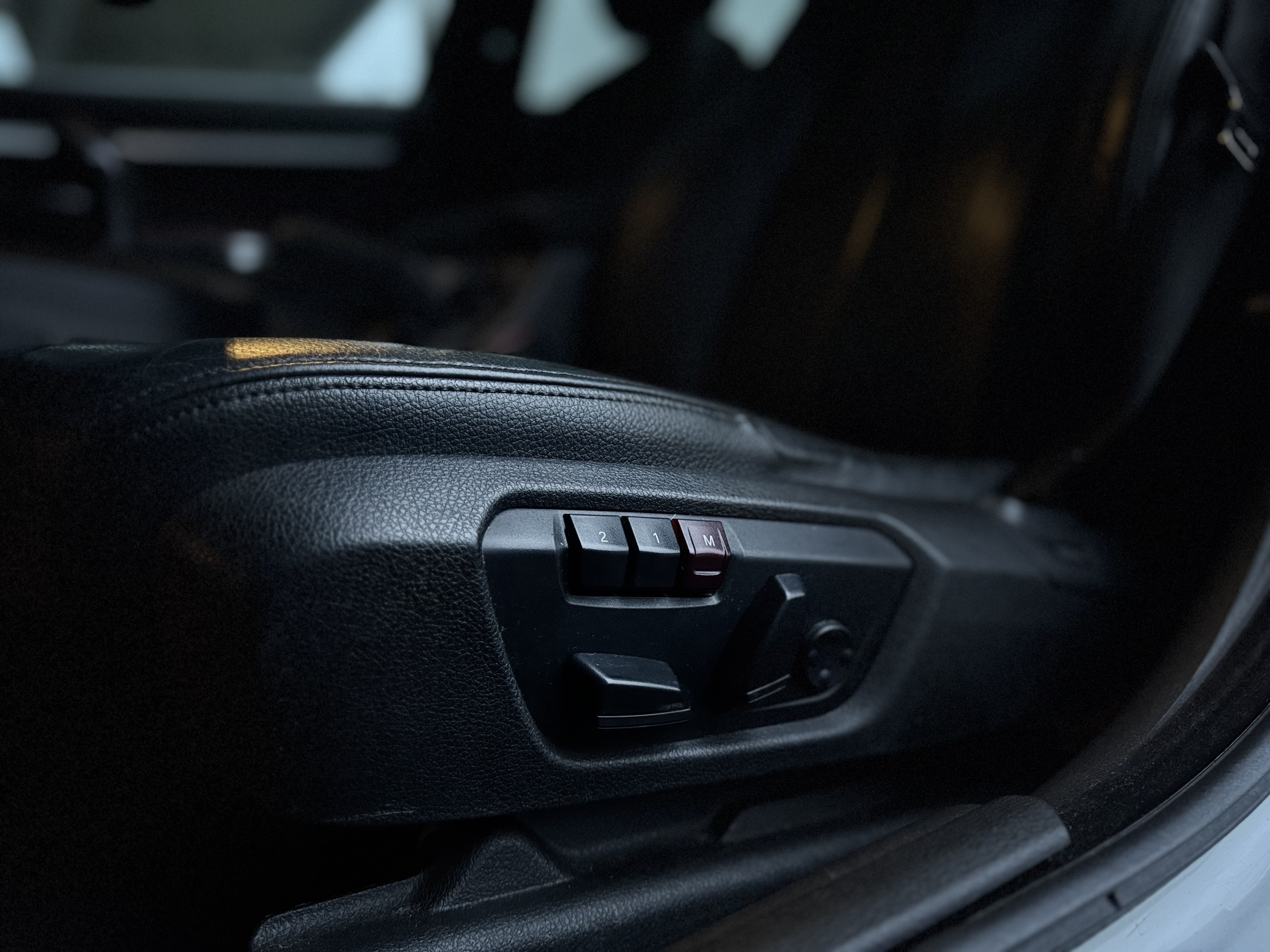 BMW-4