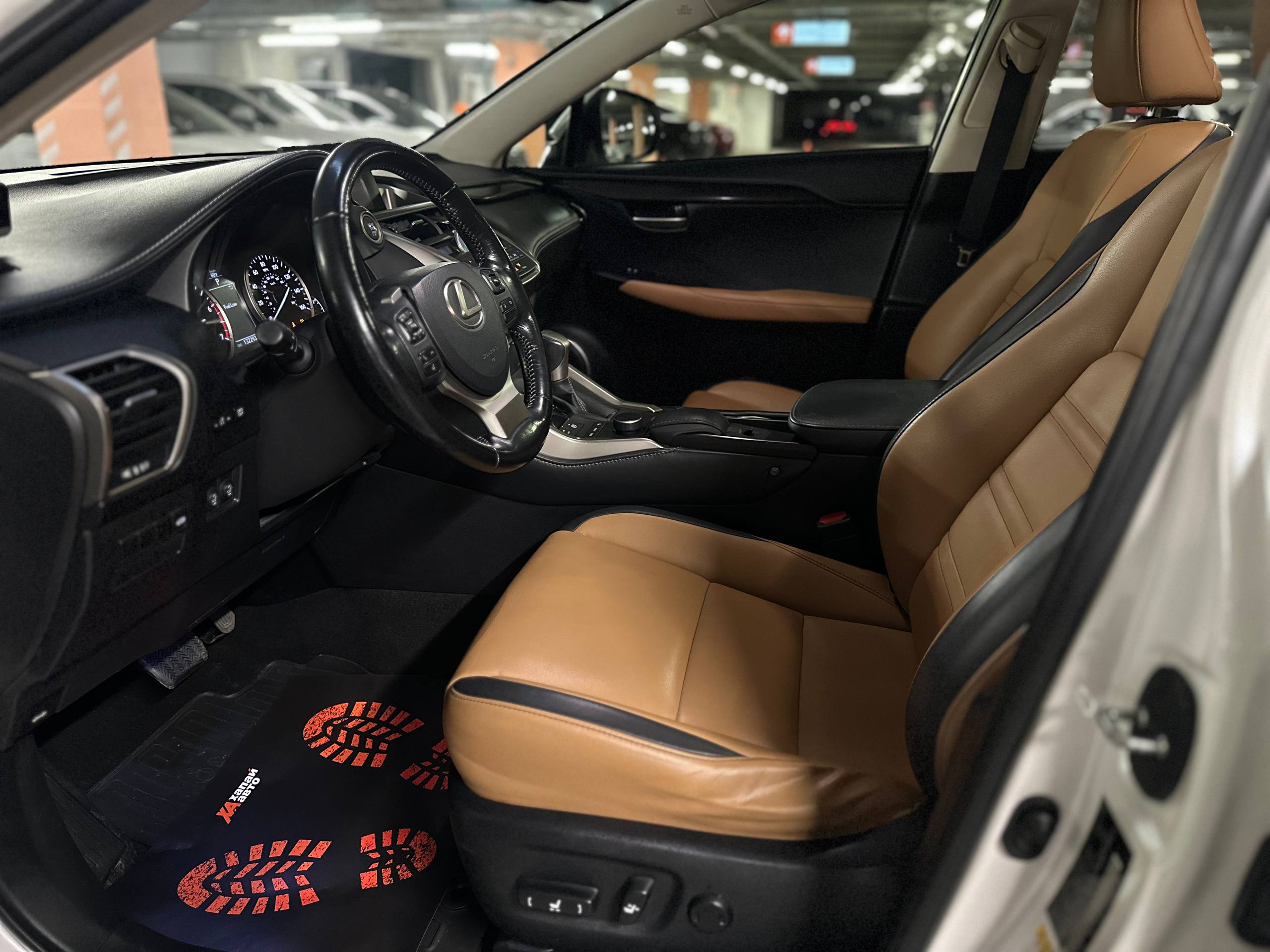 Lexus-6
