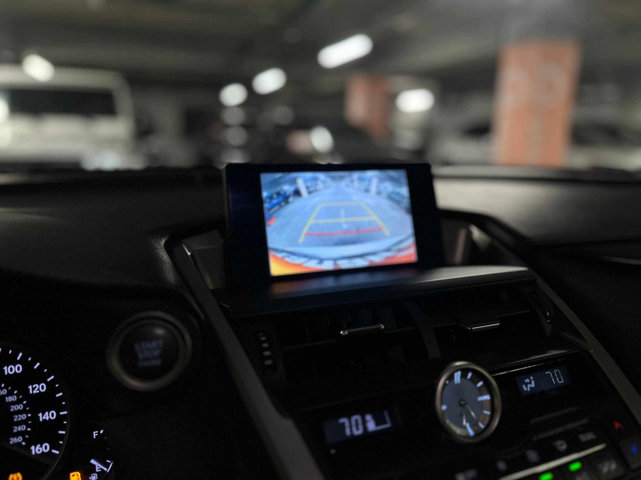 Lexus-14