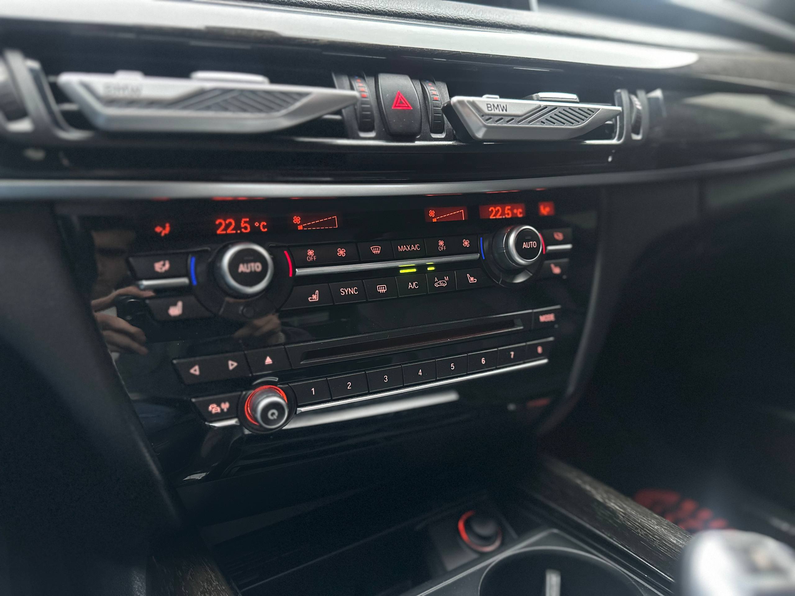 BMW-16