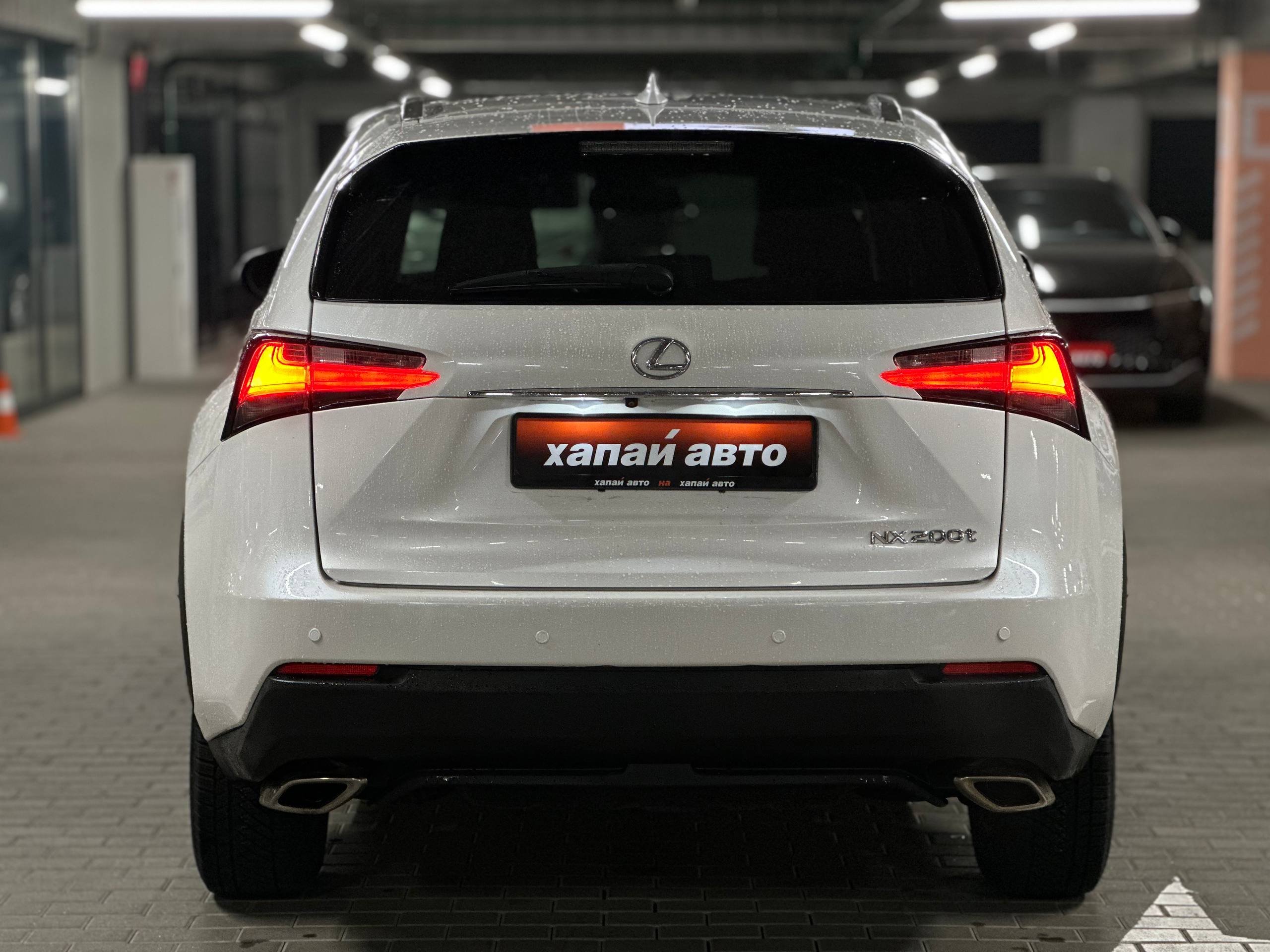 Lexus-3