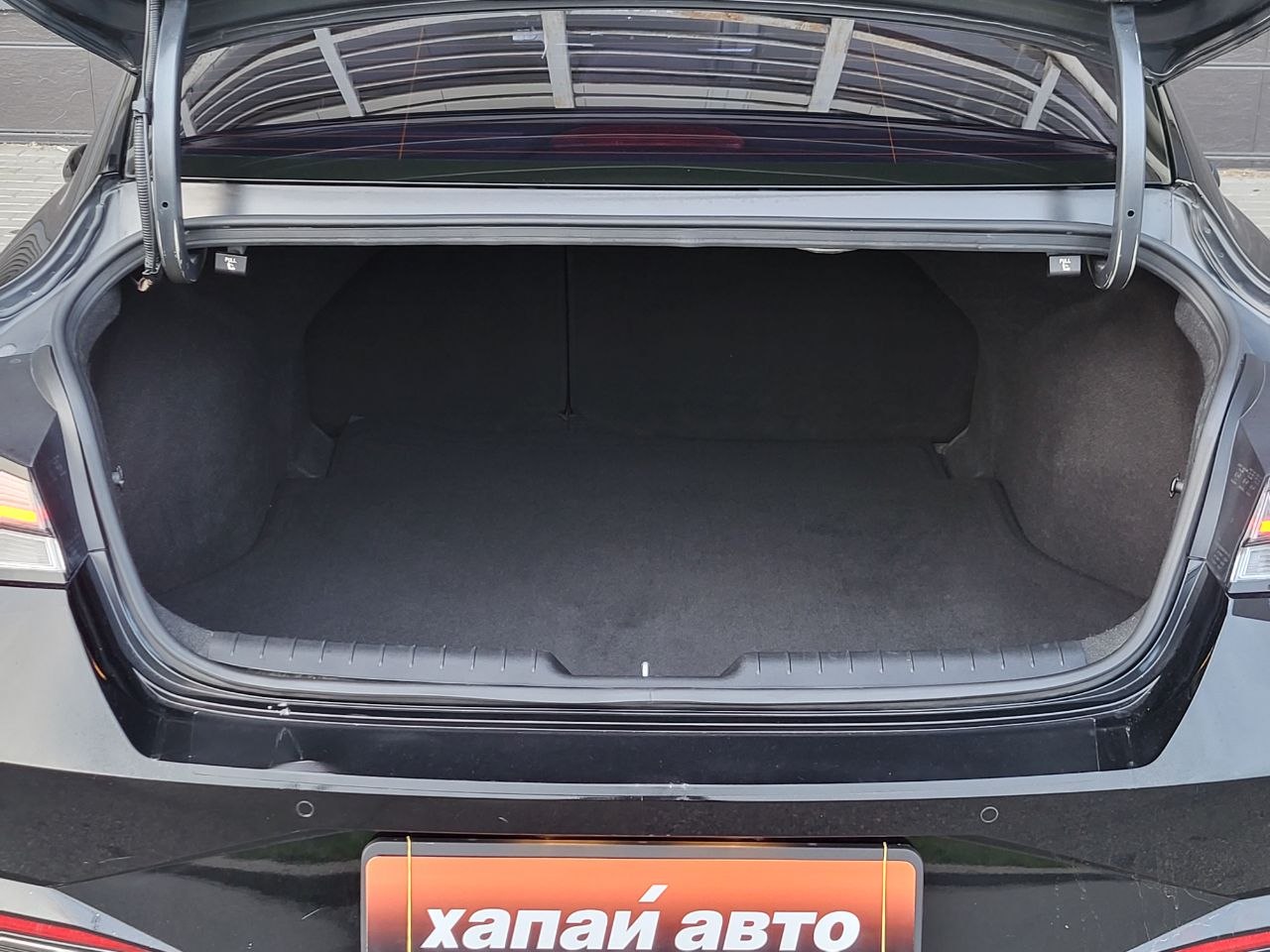 Hyundai-1