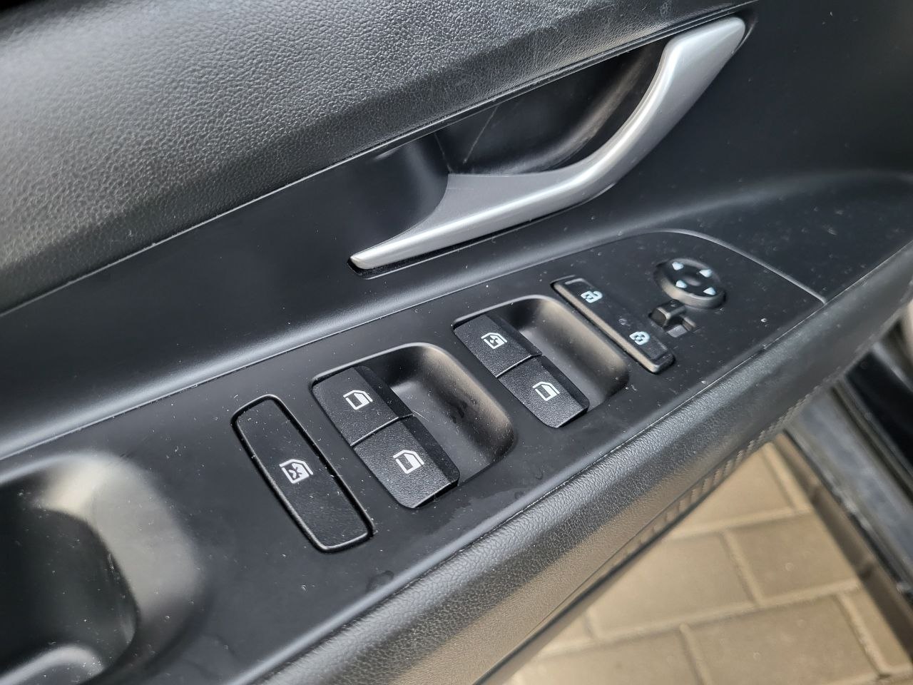 Hyundai-5