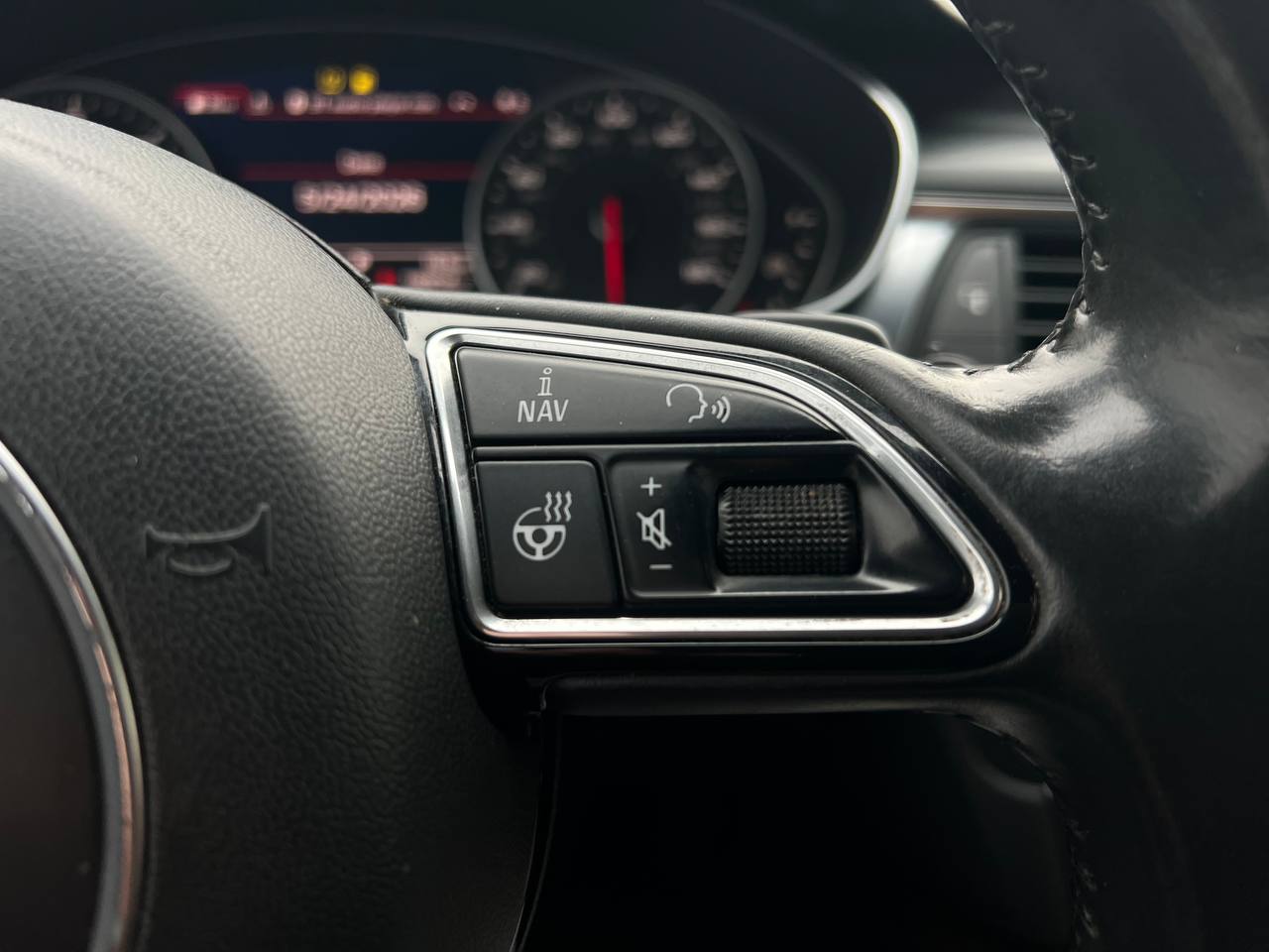 Audi-22