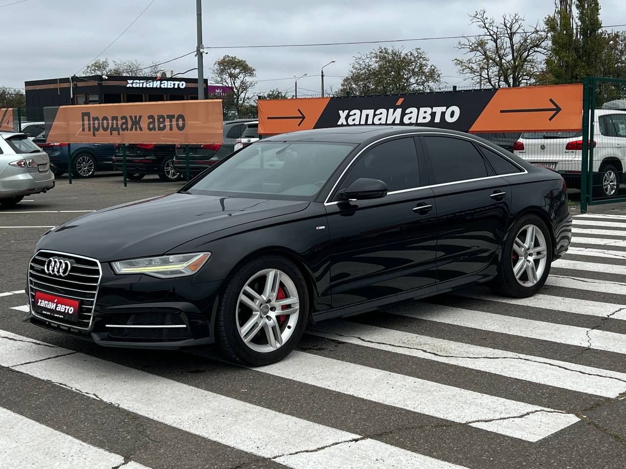 Audi-0