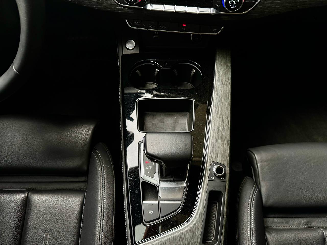 Audi-2