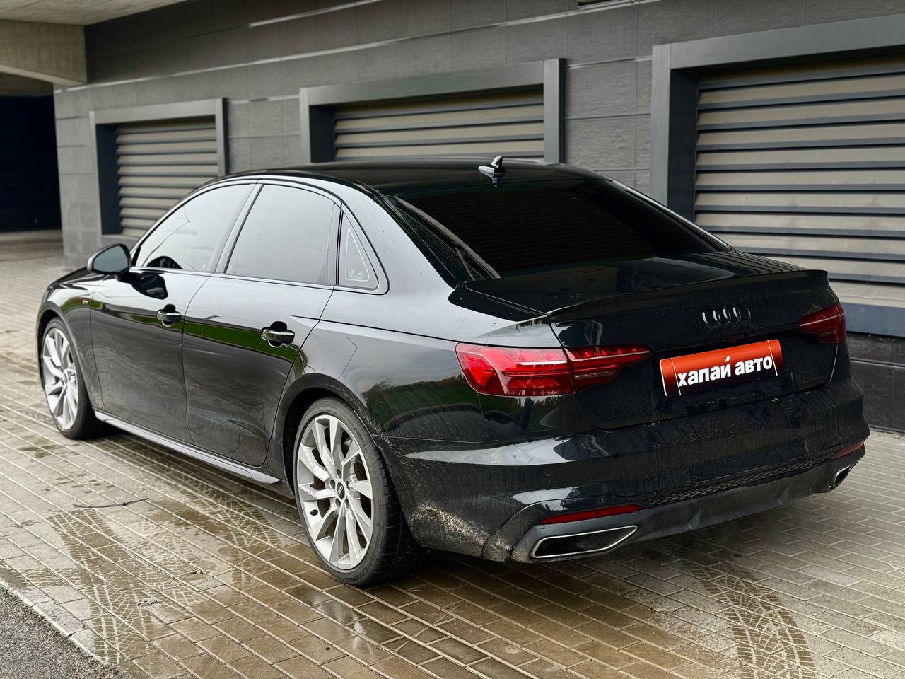 Audi-8