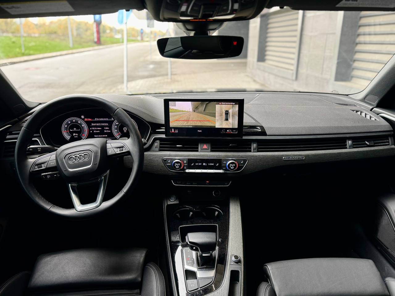 Audi-4