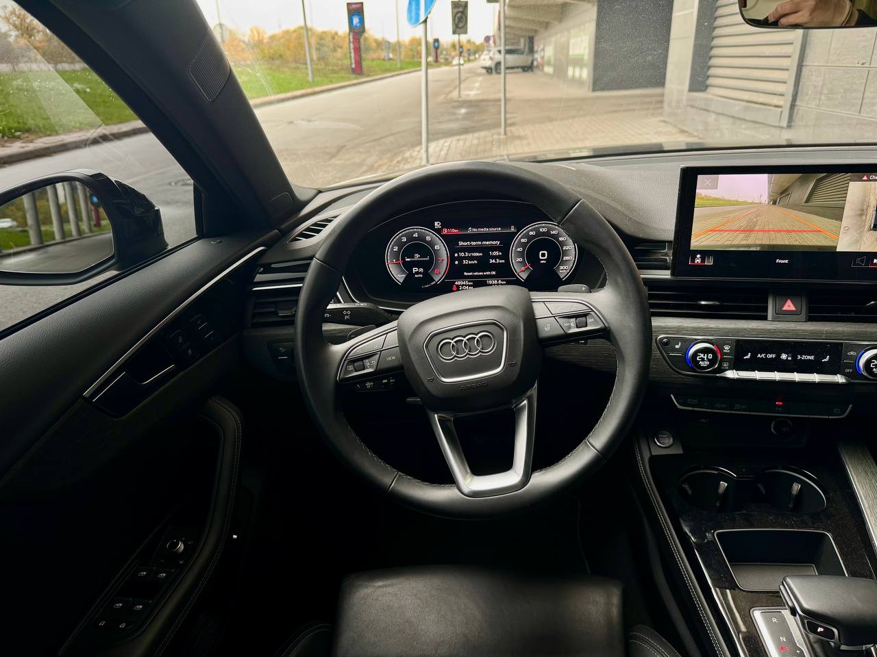Audi-5