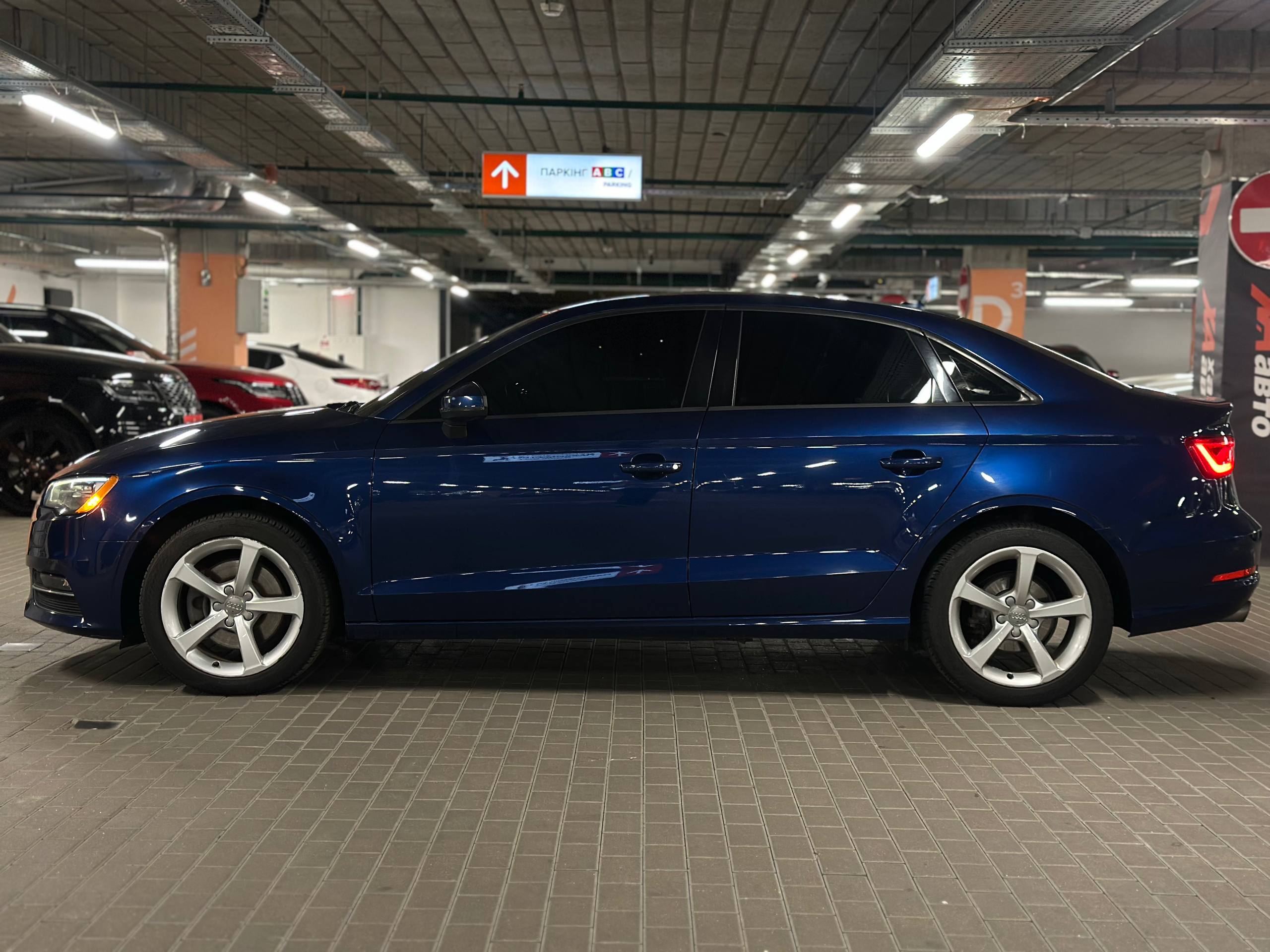 Audi-2