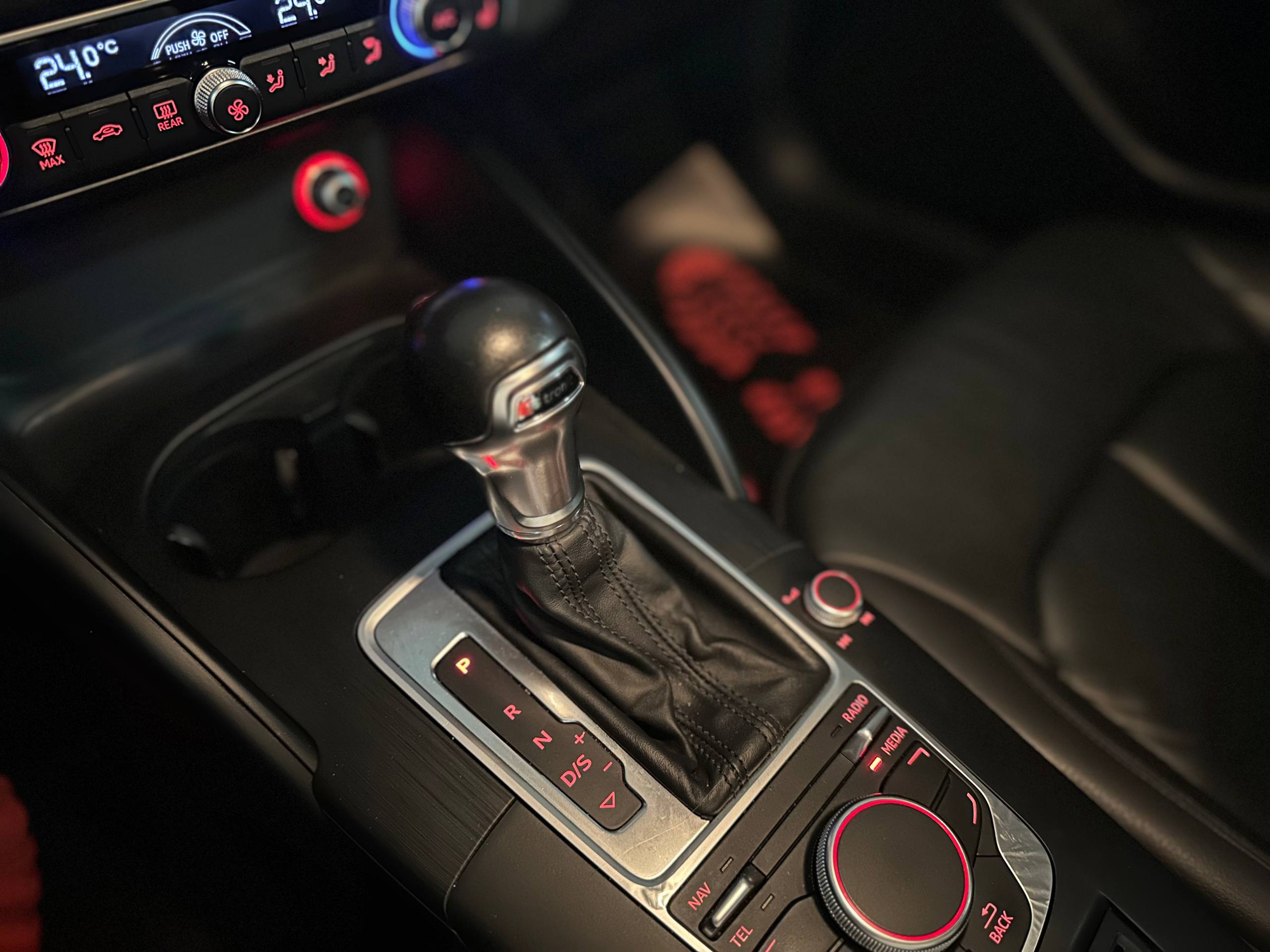 Audi-6