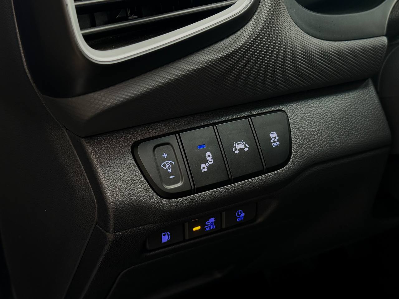 Hyundai-11